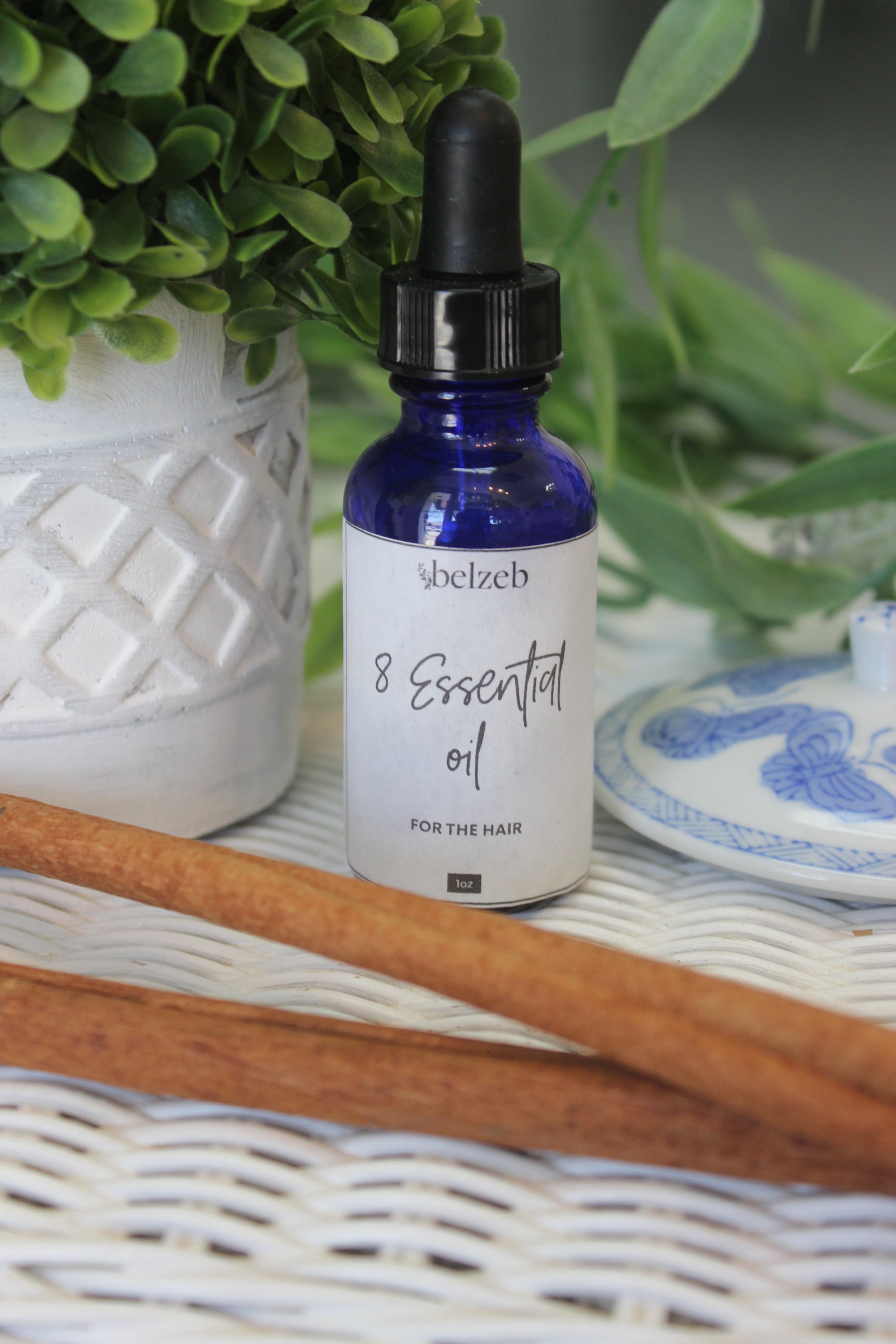 8 Essential Hair Oil